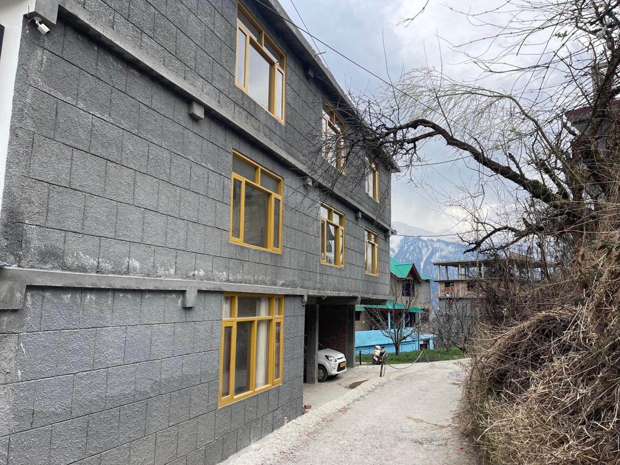 Shubham Cottage Manali - Manali (Himachal Pradesh) — Photos 1